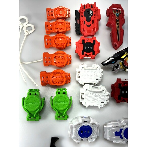 Beyblades Launchers & Rip Cords Mixed Lot of Various 31 Pieces - Picture 3 of 13